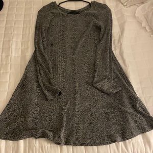 Forever 21 Long Sleeve Dress. Size M